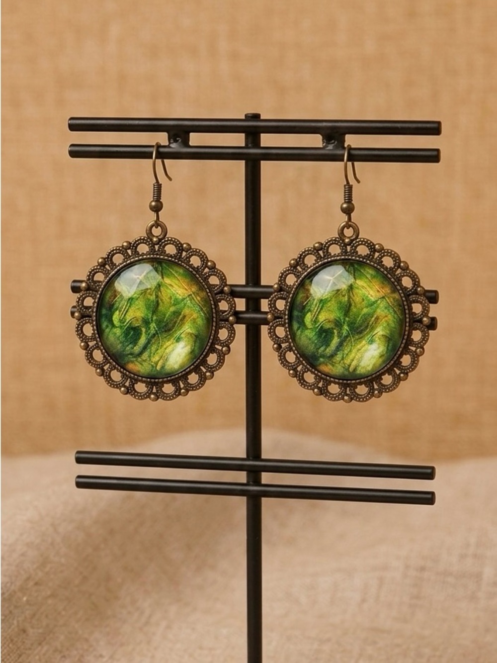New Vintage-Inspired Green Glass Drop Earrings